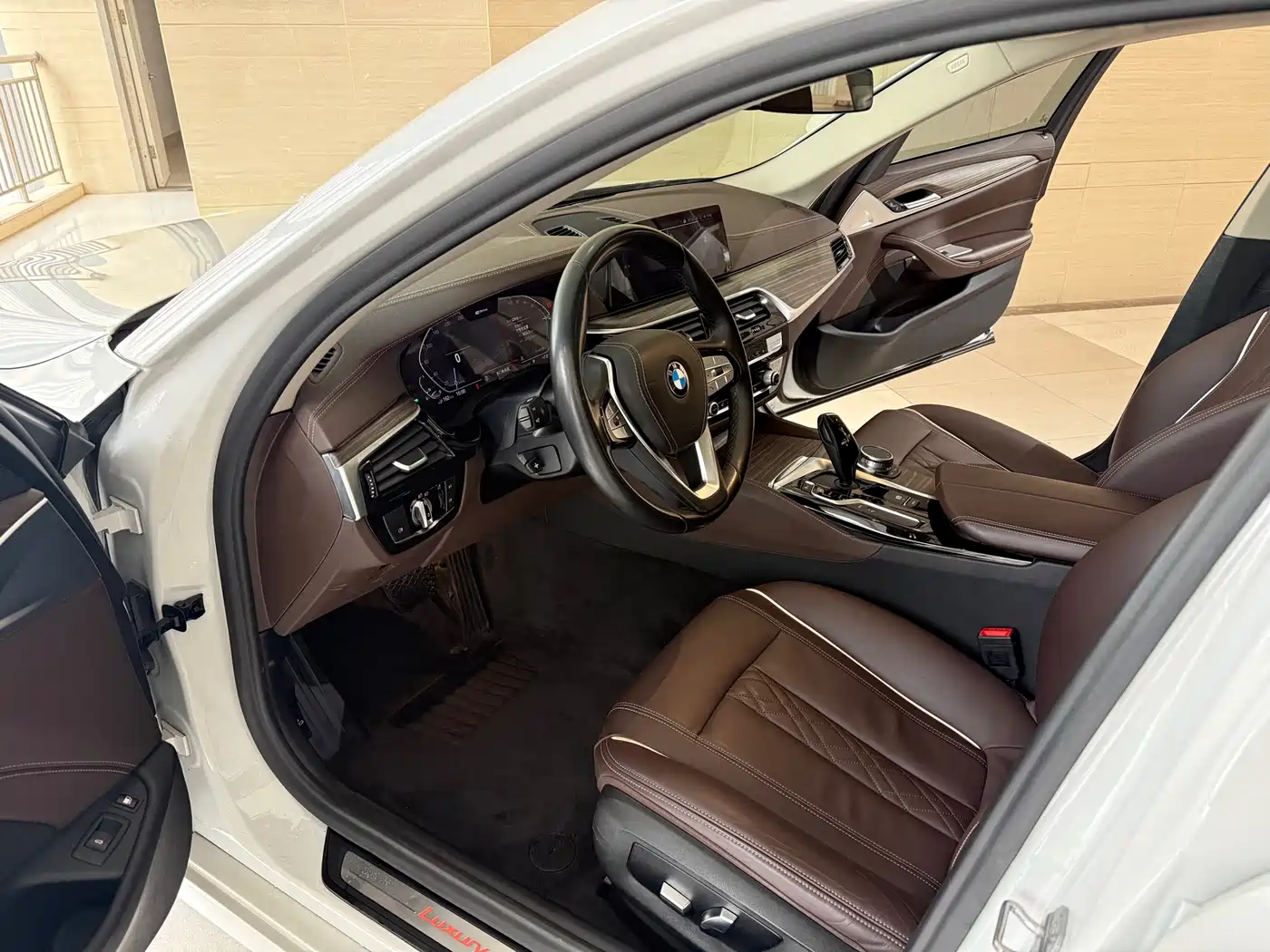 BMW 5 SERIES NEW ENERGY