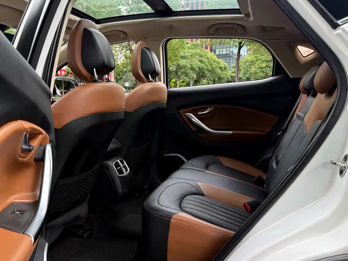 Soueast DX7 2016 2017 1.5T Automatic Luxury