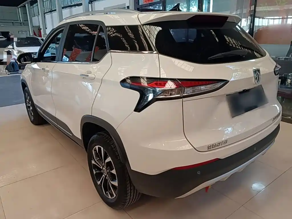 Baojun 510 2020 2019 1.5L CVT Superior Edition China VI