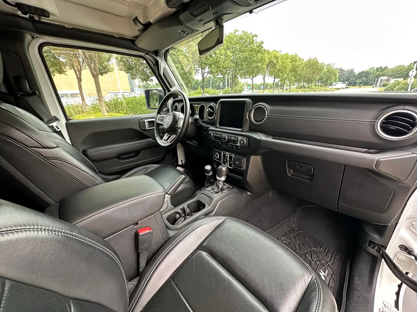 Jeep Gladiator 2023 2022 3.6L Pioneer Edition