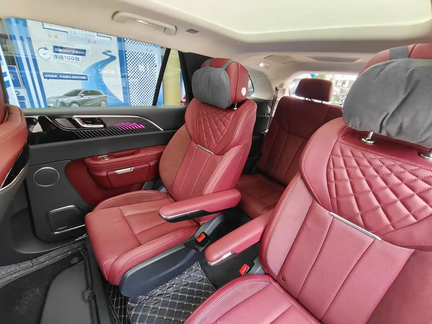 Hongqi E-HS9 2022 690km Qi Xiang Edition (6-seater) фото 14