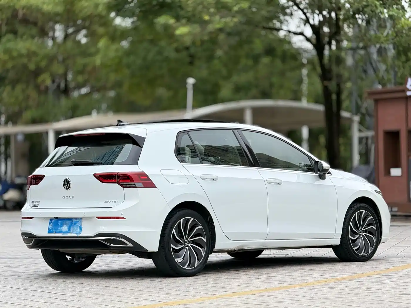 Volkswagen Golf 2021 280TSI DSG 30th Anniversary Edition фото 4