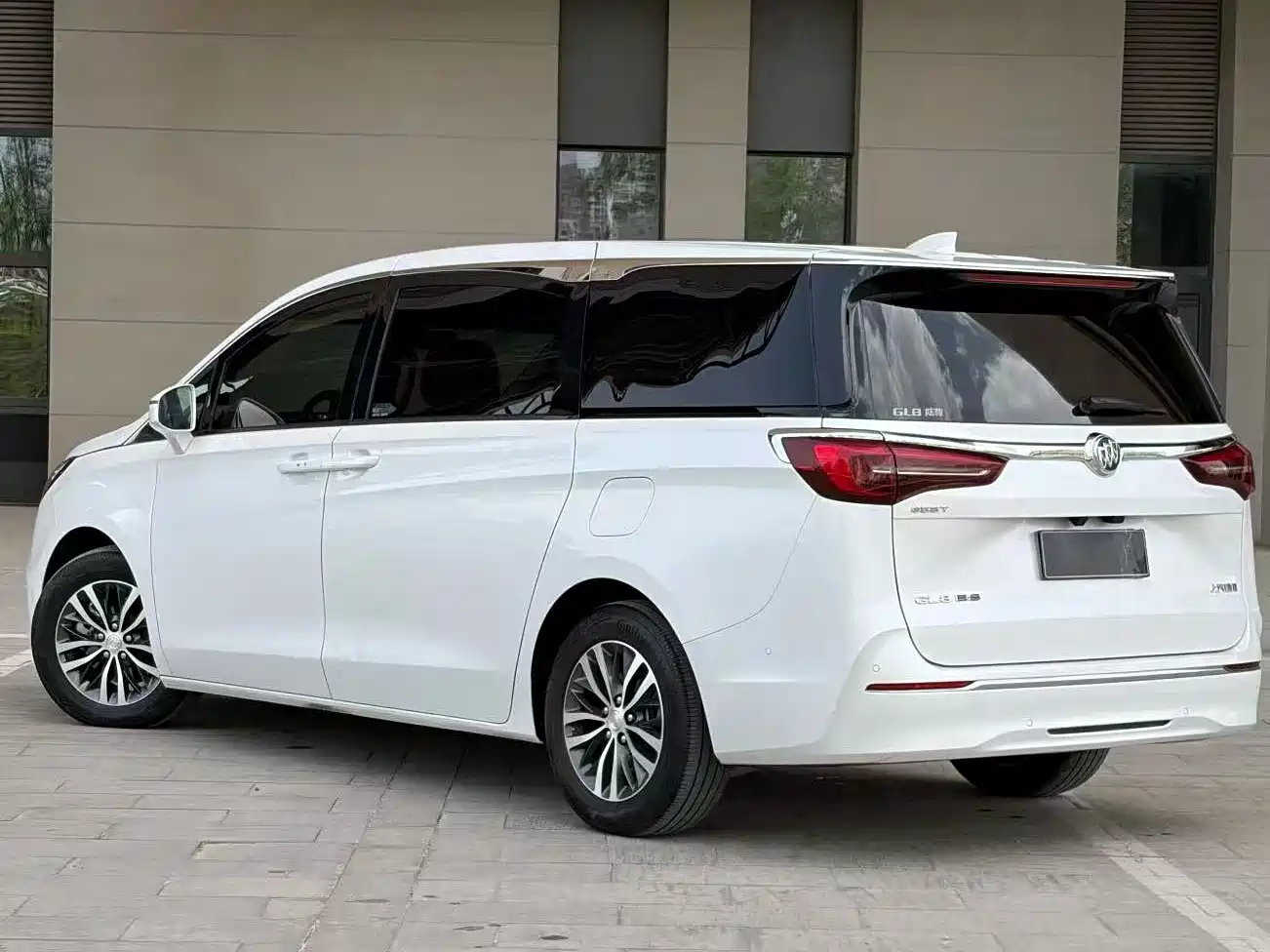 Buick GL8 2021 ES Landlord 653T Premium фото 4