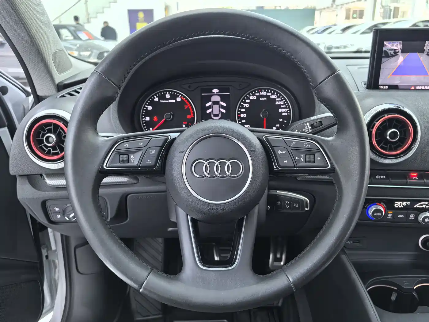 Audi A3 2018 30th Anniversary Limousine 40 TFSI Style фото 9
