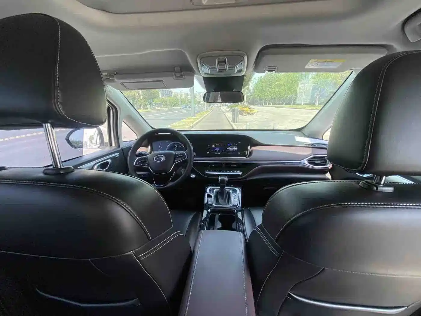 GAC Trumpchi Trumpchi M6 2023 PRO 270T DCT Luxury Edition фото 7
