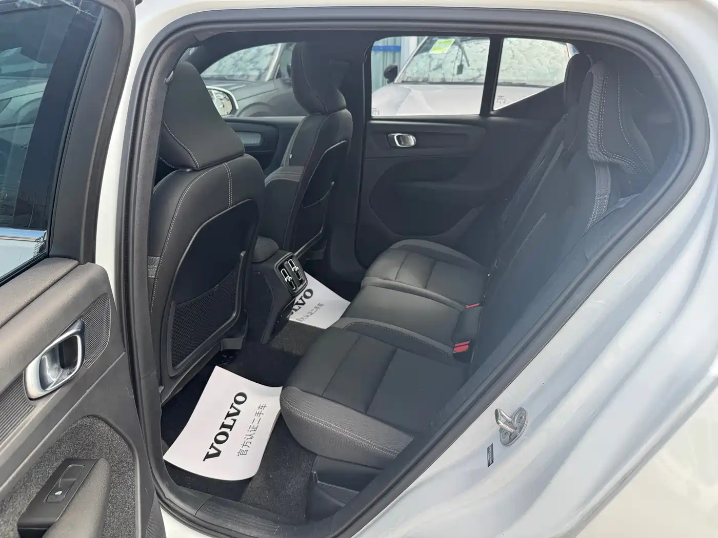 Volvo XC40 2024 2024 B3 Smart Elite Luxury Edition