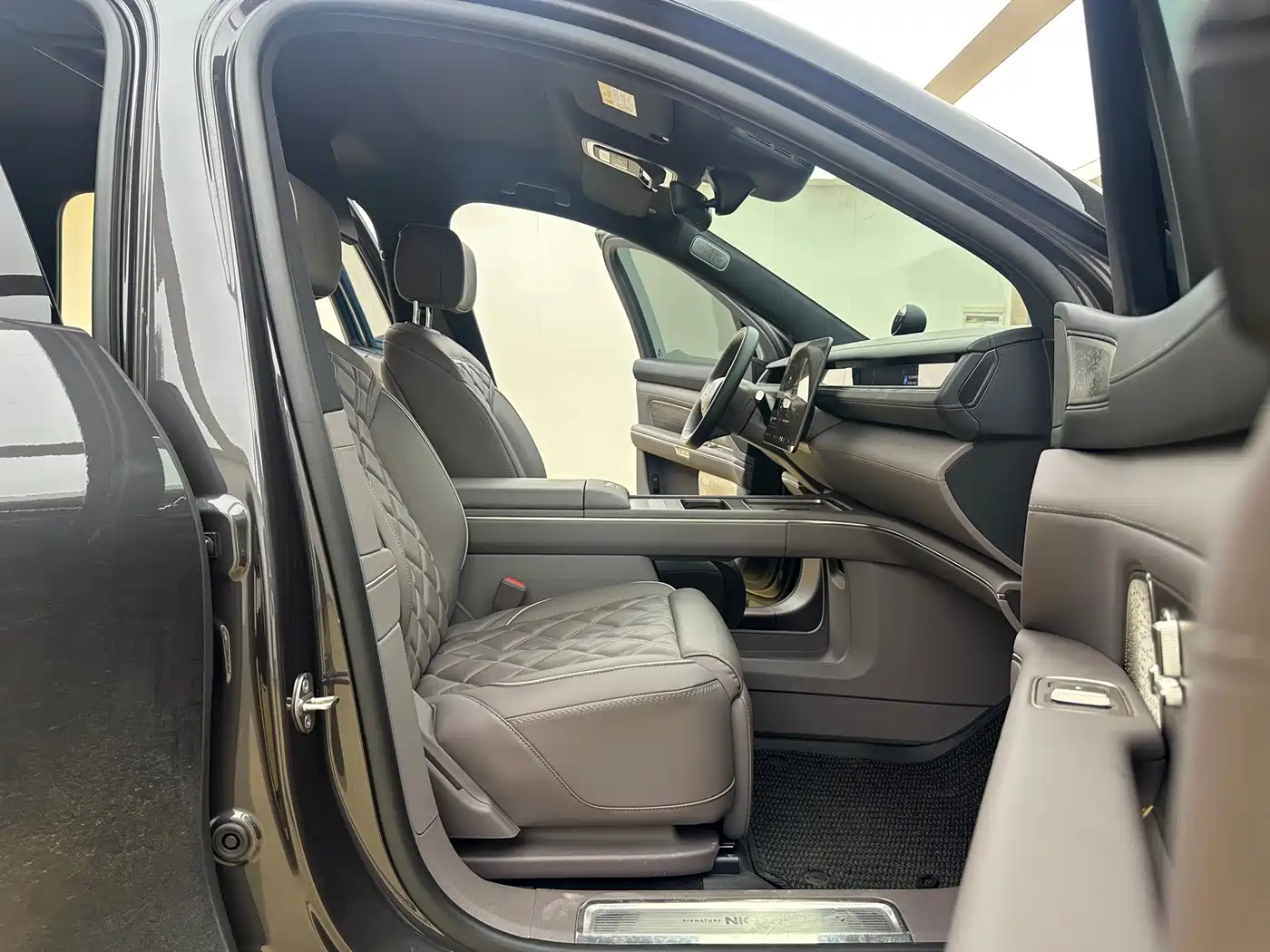 NIO ES8 2026 2025 Base Model