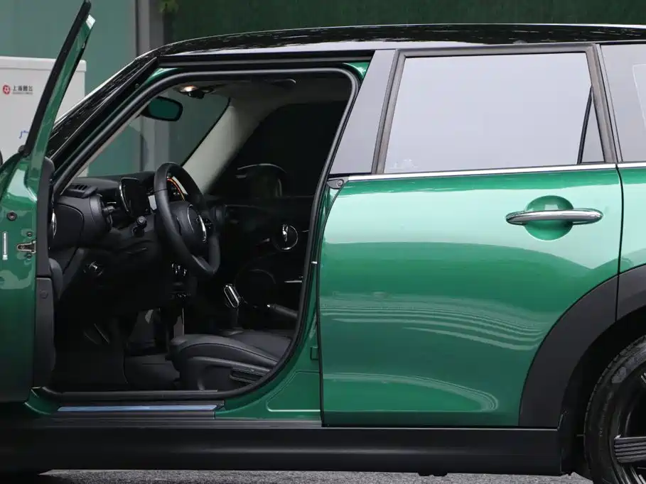 MINI MINI 2024 2023 1.5T COOPER Artist 5-Door