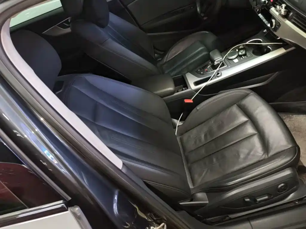 Audi A4 (Import) 2020 2020 Avant Pioneer 40 TFSI Fashion Dynamic