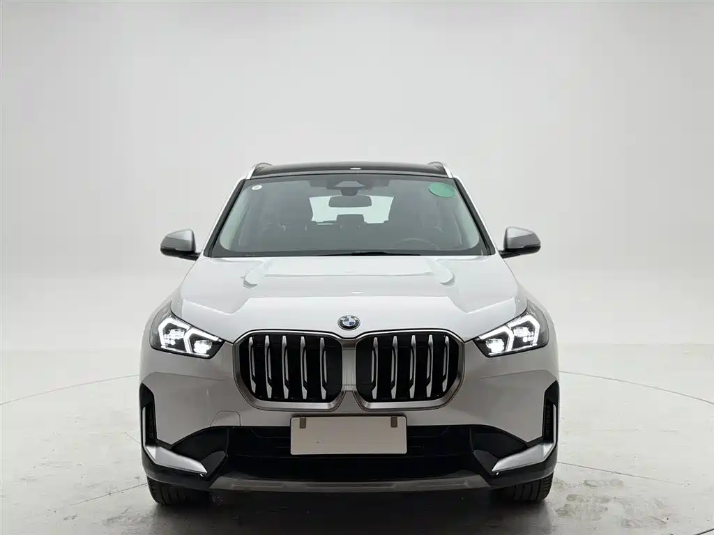 BMW X1 2023 sDrive20Li X Design Package фото 2