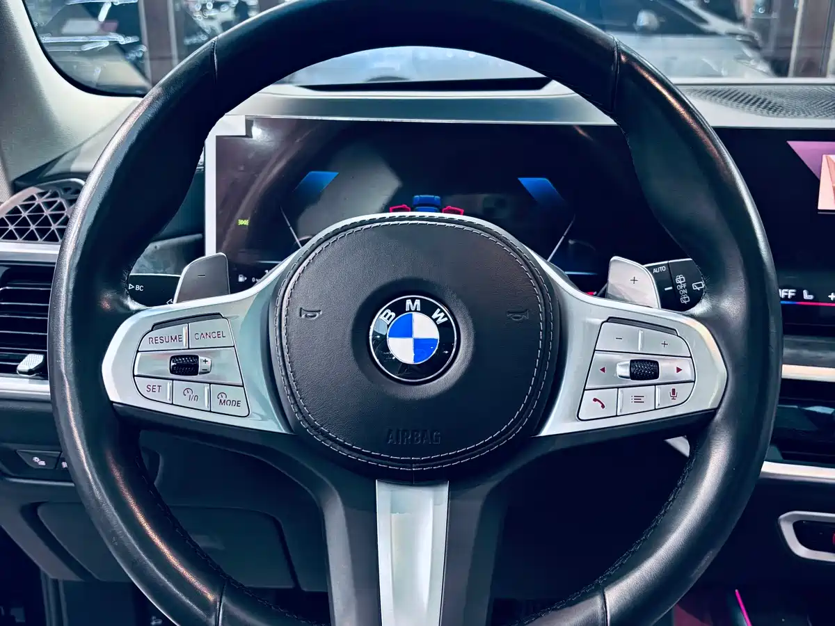 BMW X5 2023 xDrive 30Li Premium M Sport Black Night Package фото 5