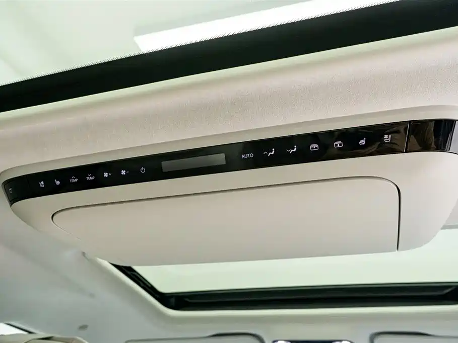 BUICK GL8 NEW ENERGY