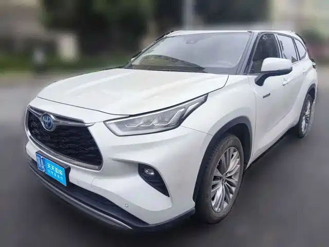 Toyota Highlander 2022 Dual Engine 2.5L 4WD Supreme Edition 7-Seater — фото 1