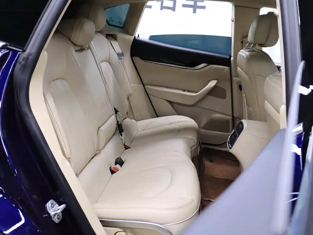 Maserati Levante 2022 2021 3.0T Standard Edition