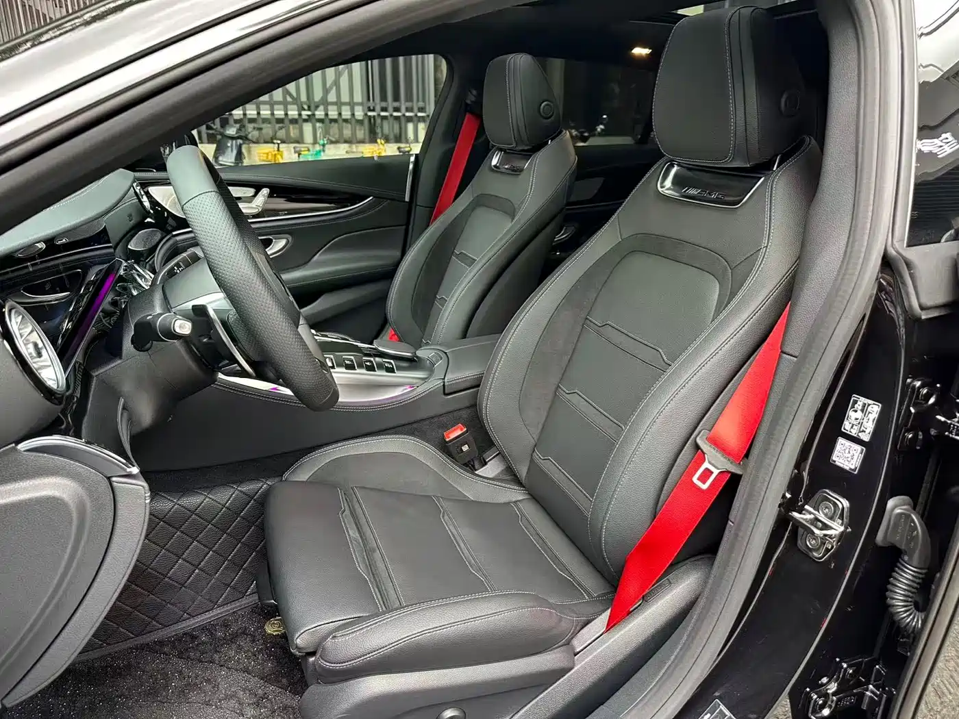 Mercedes-Benz AMG GT 2025 AMG GT 50 4-Door Coupe China Special Edition фото 10