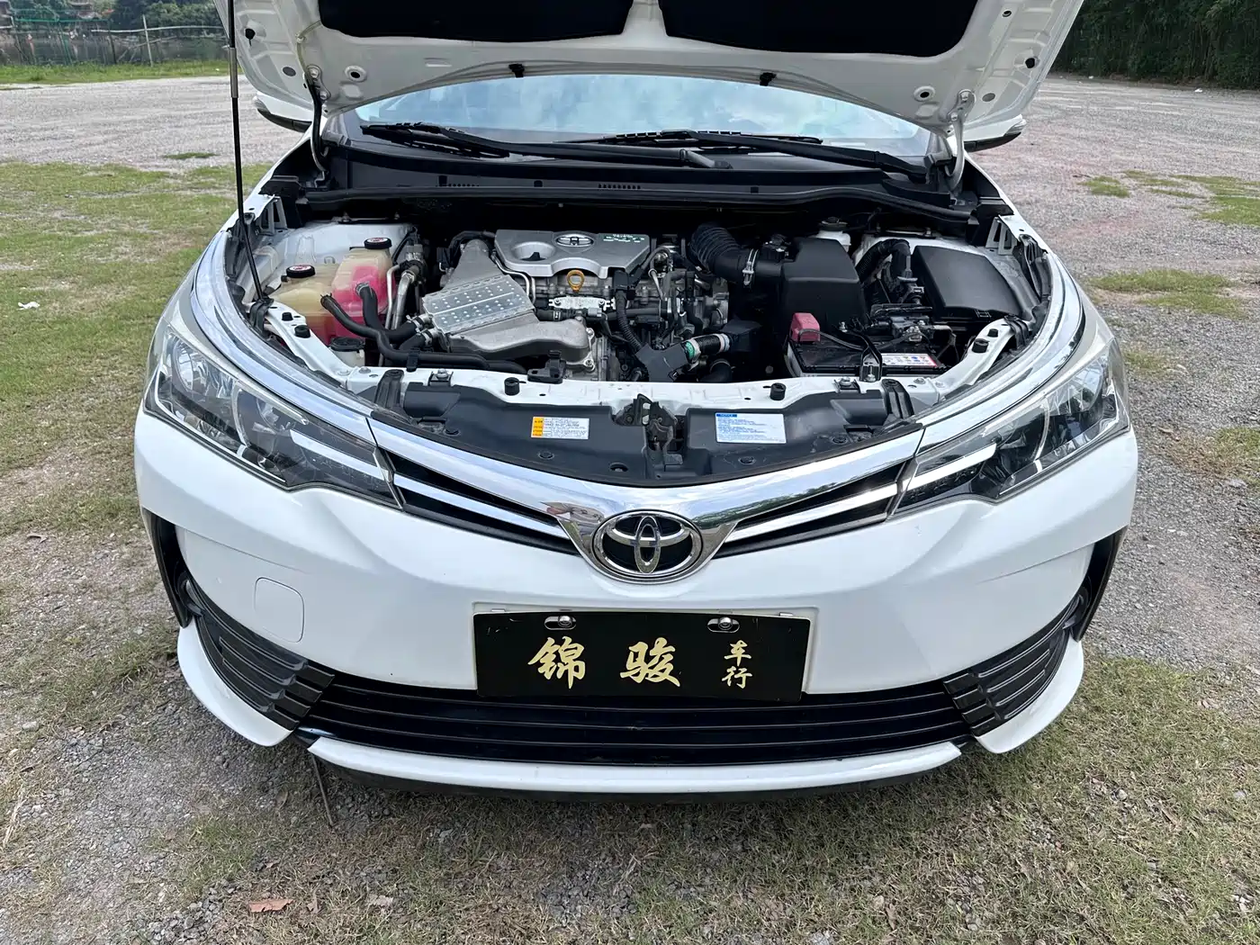 Toyota Corolla 2017 Facelift 1.2T S-CVT GL-i фото 16