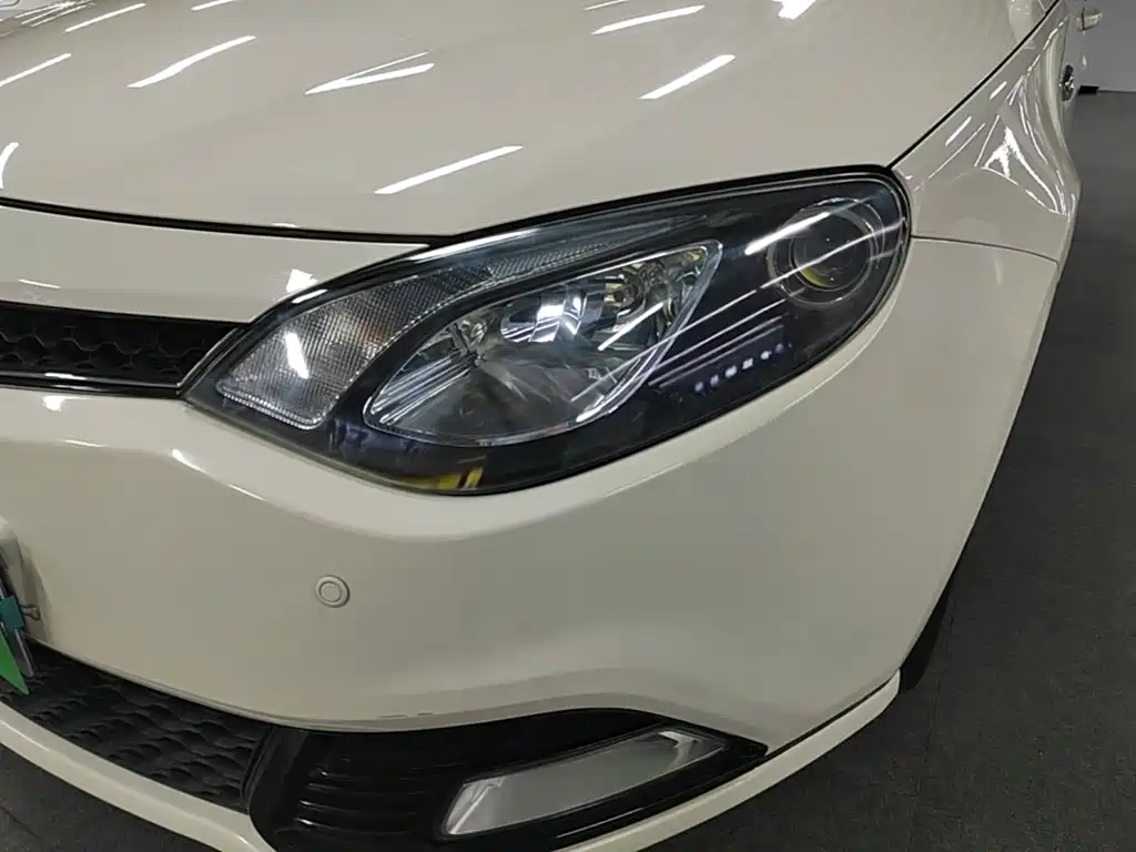MG MG6 2015 2014 Hatchback 1.8T Automatic Performance Edition