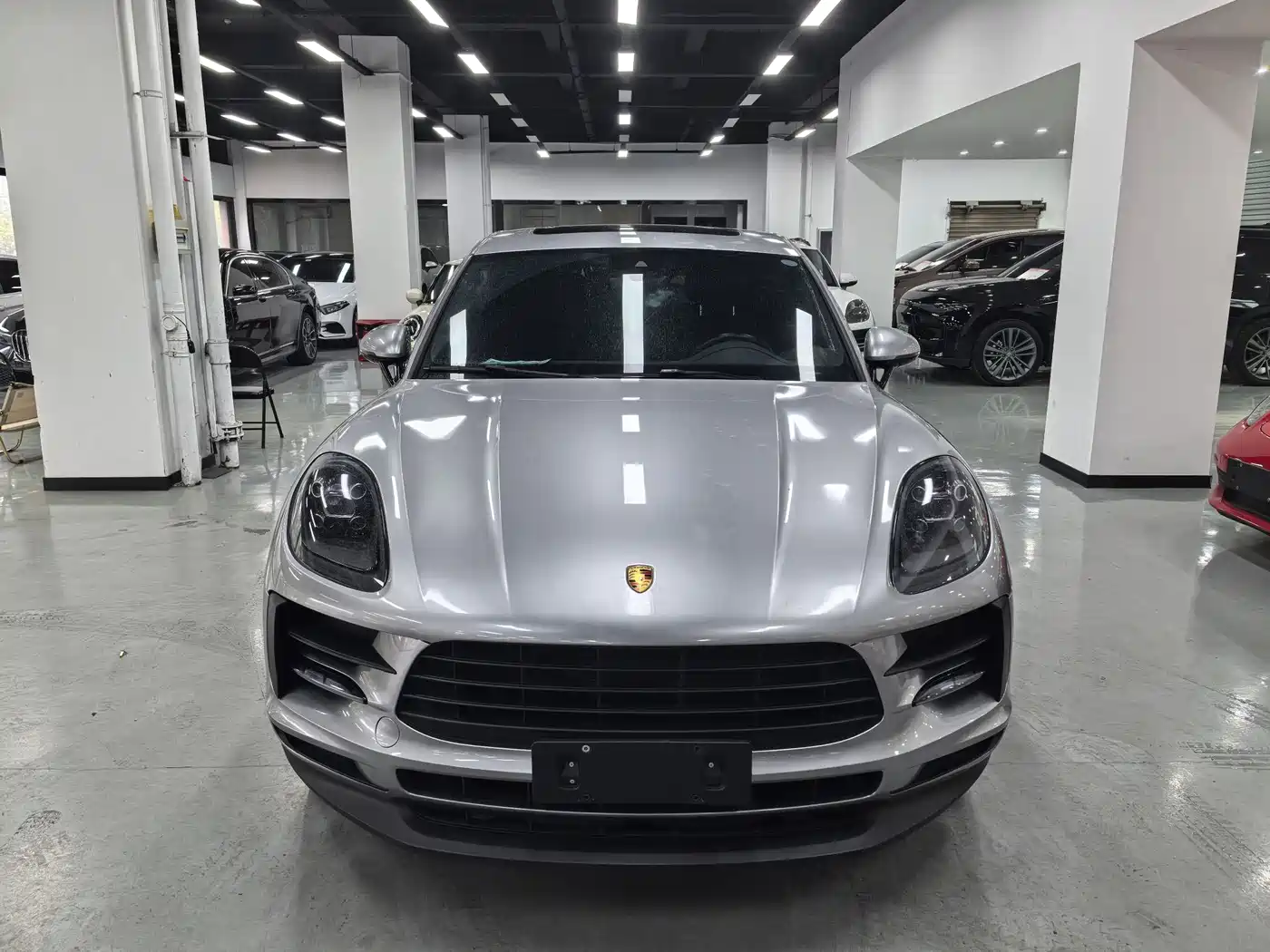 Porsche Macan 2018 Macan 2.0T фото 2