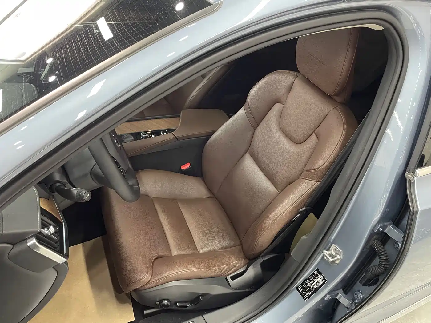 Фото 13 - Volvo S90