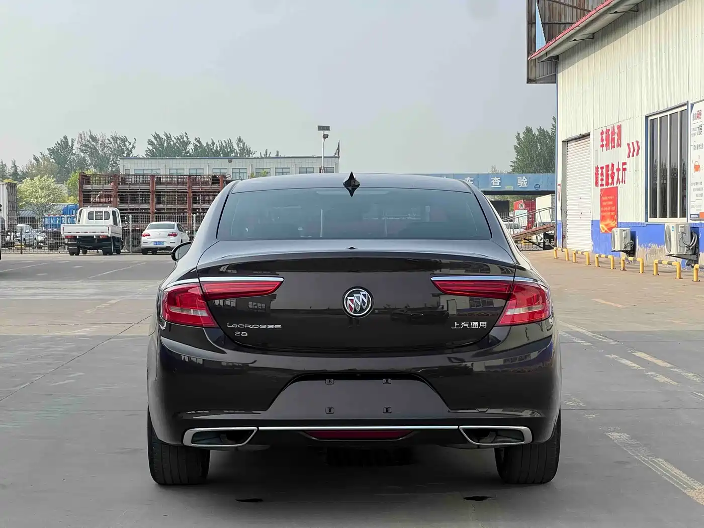 Buick LaCrosse 2016 Model 28T Luxury фото 4