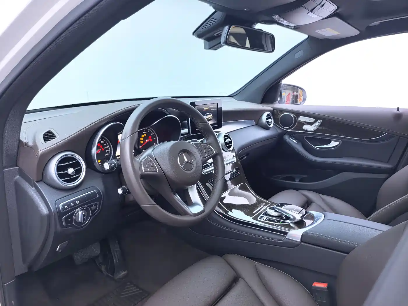 Mercedes-Benz GLC 2019 GLC 260 L 4MATIC Luxury фото 13