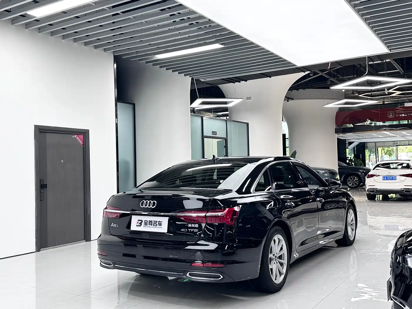 Audi A6L 2019 40 TFSI Luxury Elegance фото 16