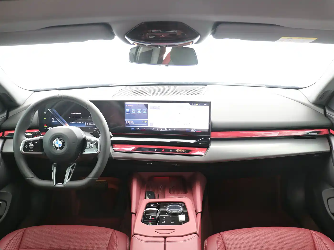 صورة 10 - BMW 5 Series