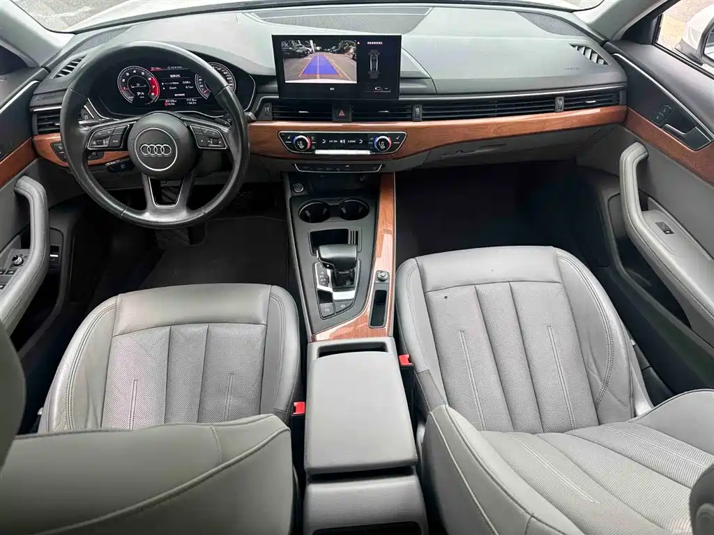 Audi A4L 2020 40 TFSI Luxury Elegance фото 13