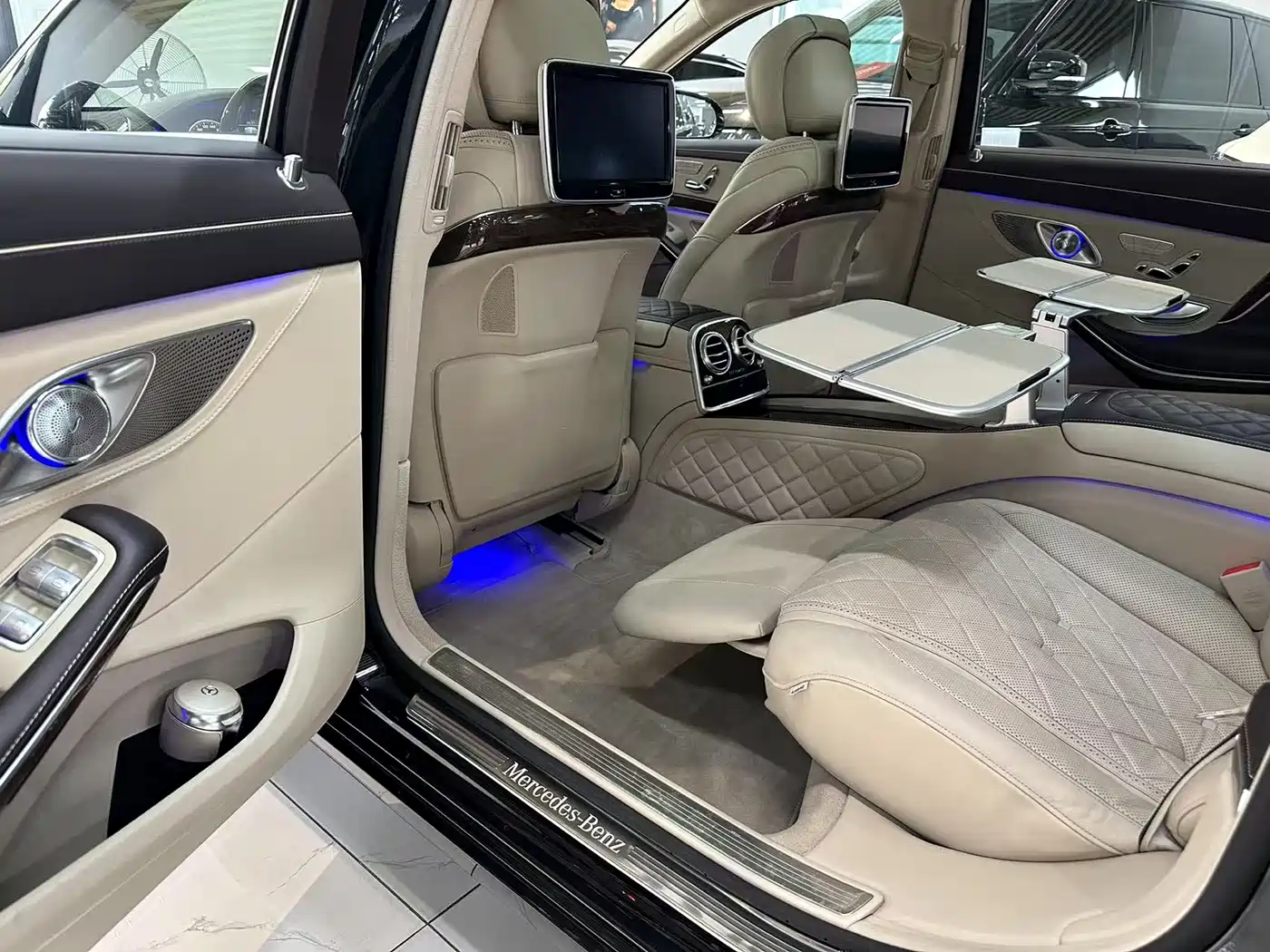 Mercedes-Benz Maybach S-Class 2015 S 600 фото 8