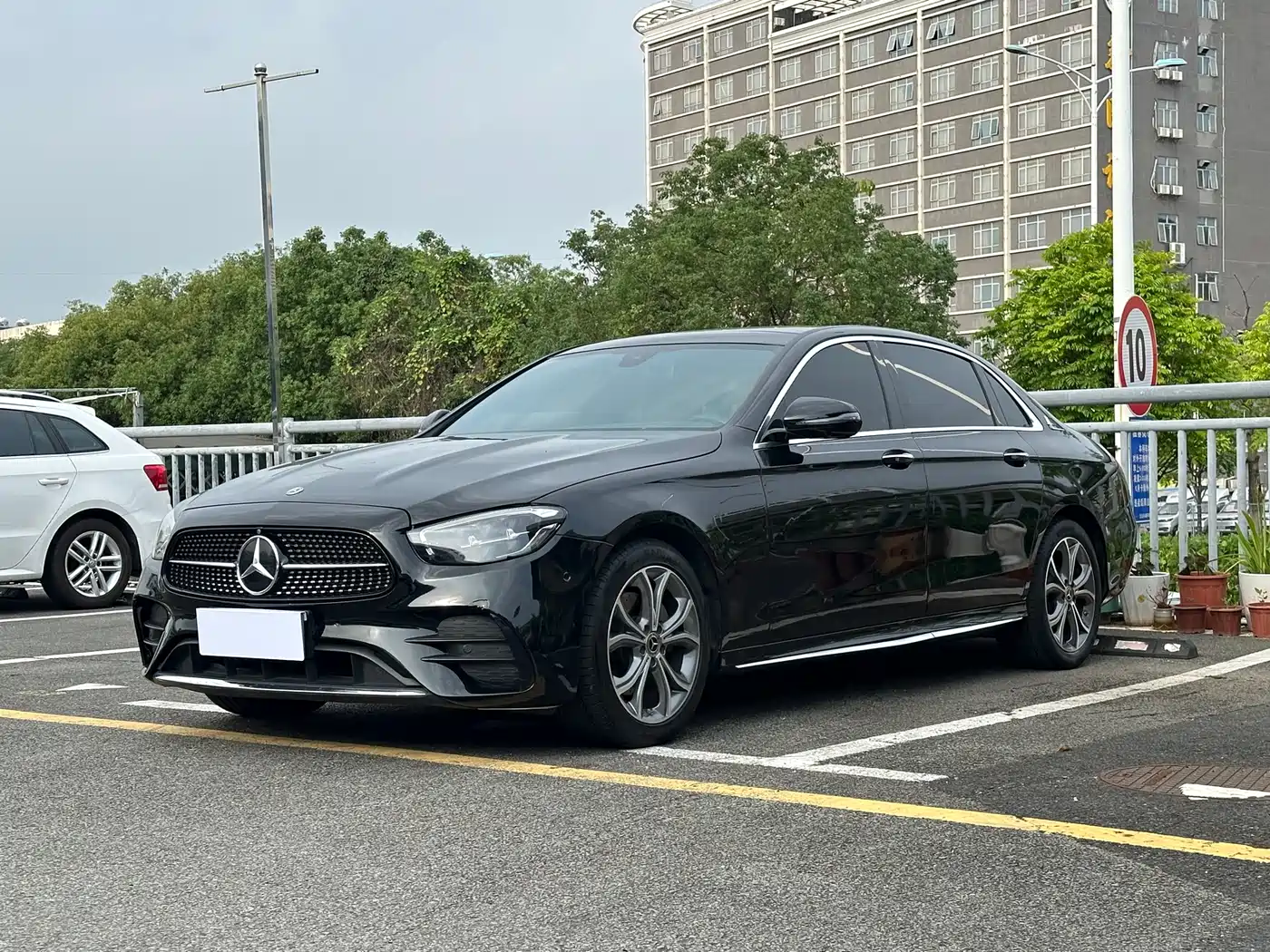 Mercedes-Benz E-Class 2021 E 300 L Sport Luxury Edition