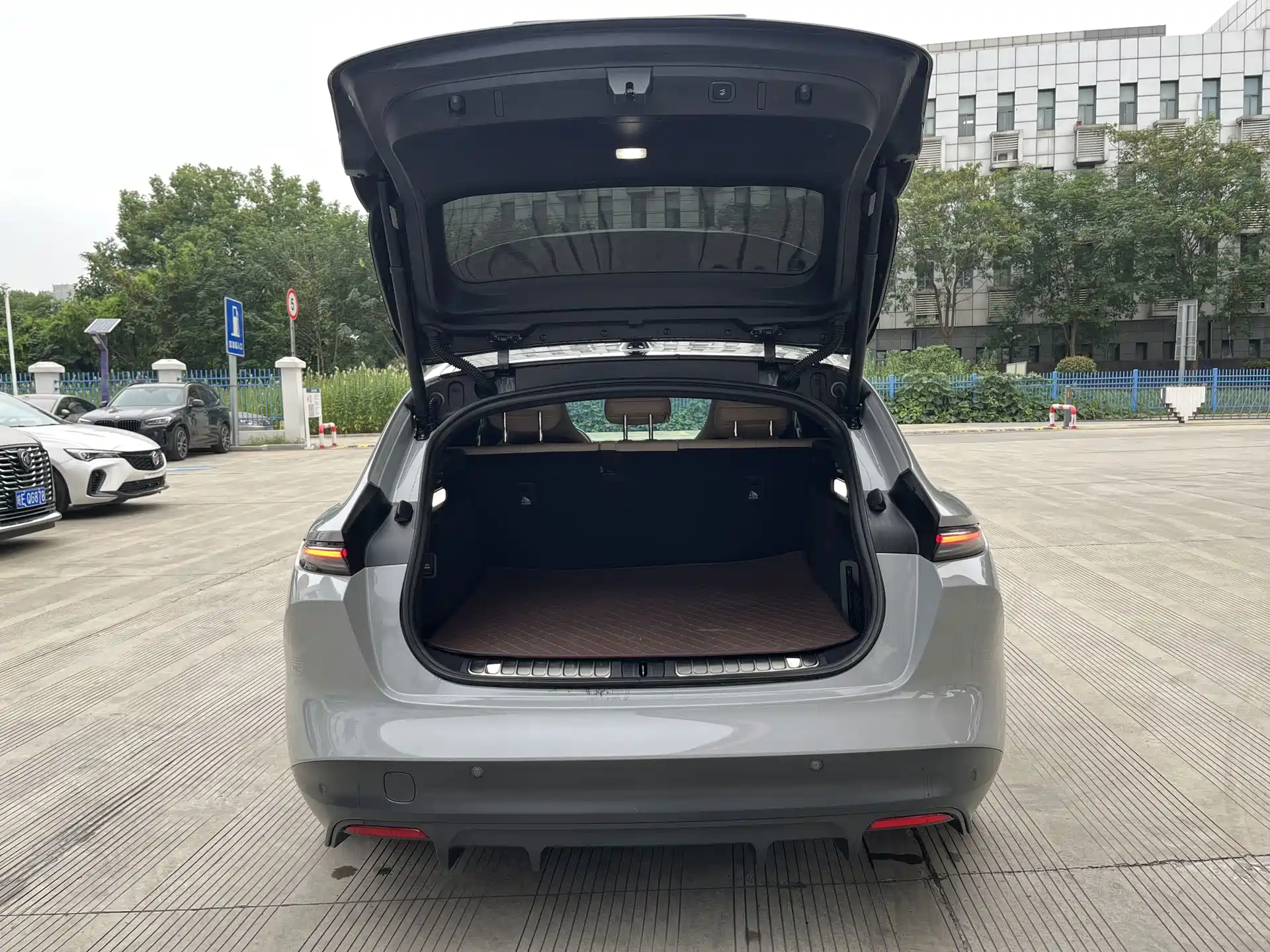 Фото 14 - NIO ET5T