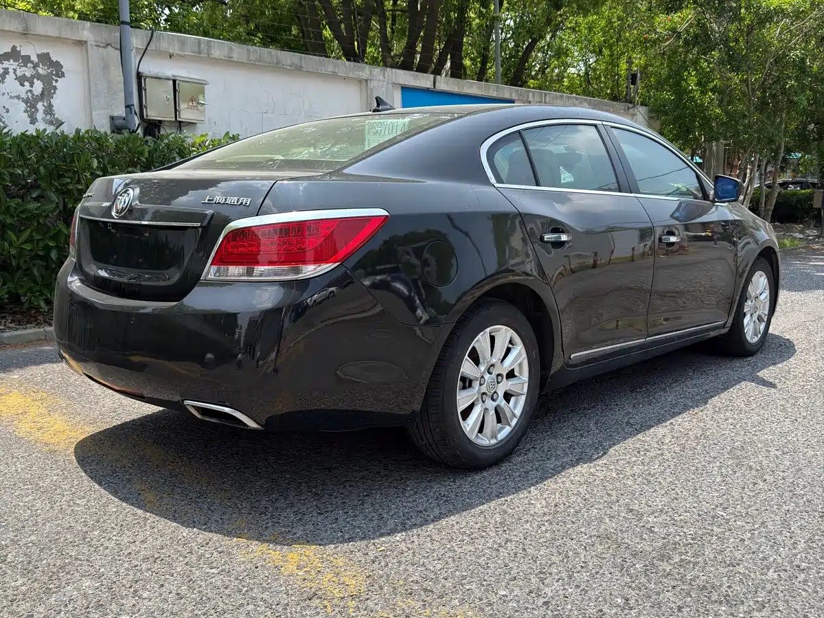 Buick LaCrosse 2012 2.4L SIDI Premium Edition фото 19