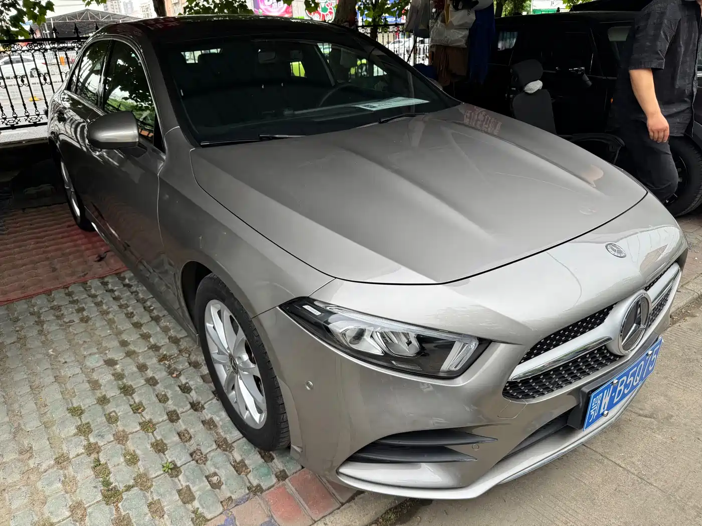 Mercedes-Benz A-Class 2019 A 200 L Sport Sedan фото 2