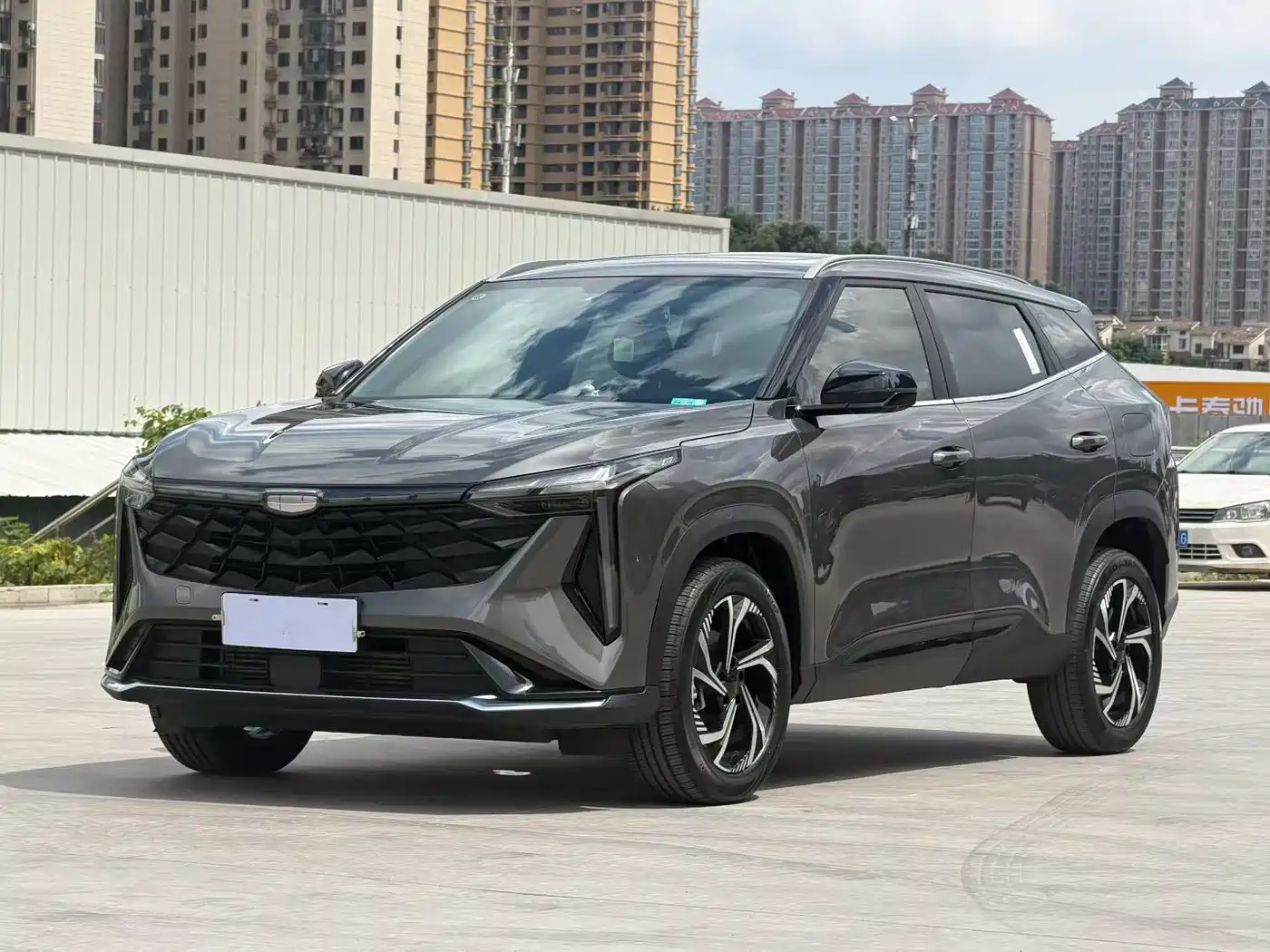 Photo 1 - Geely Boyue