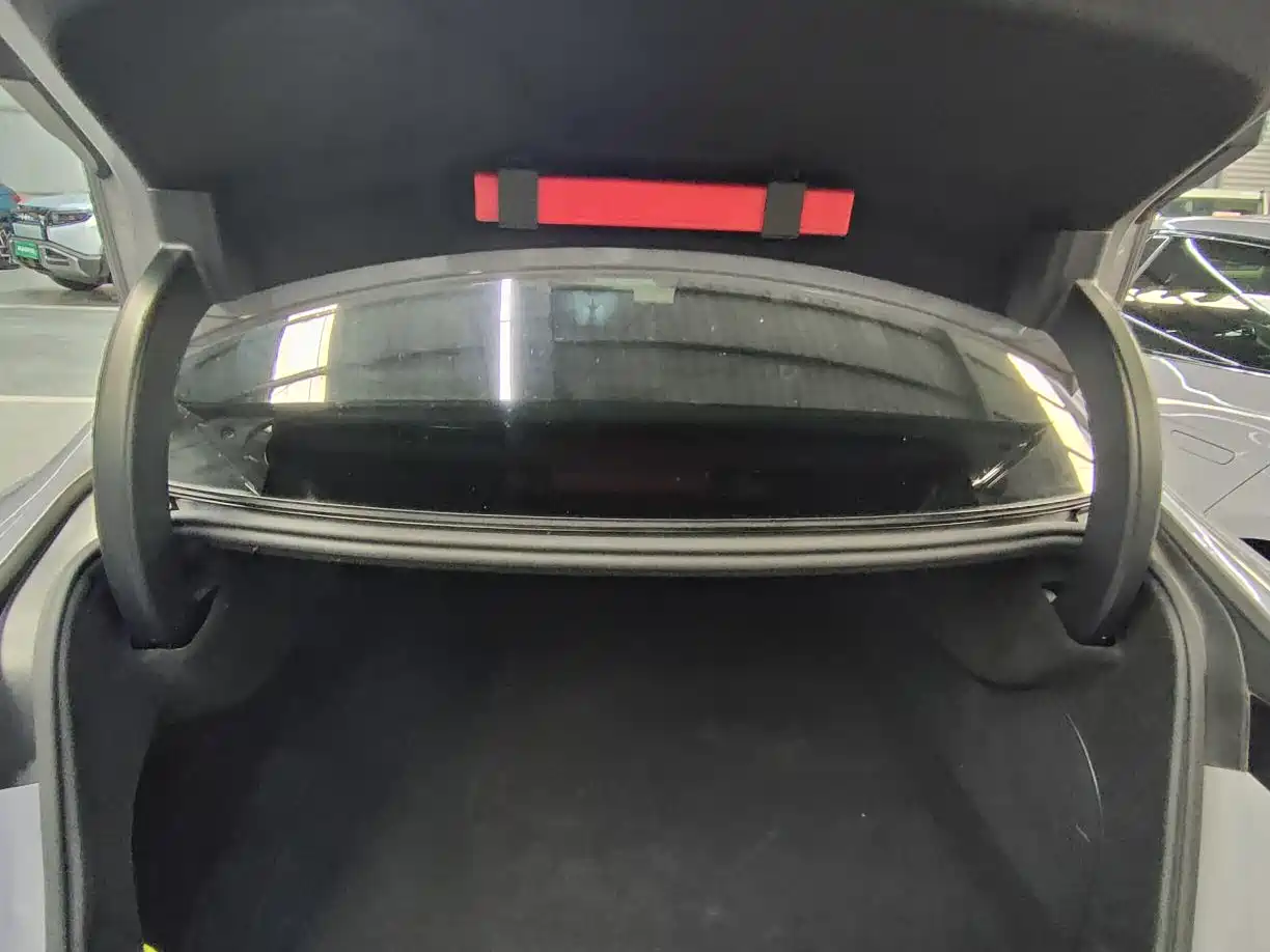 BYD Han 2025 DM-i Smart Driving Edition 125KM Honor фото 17