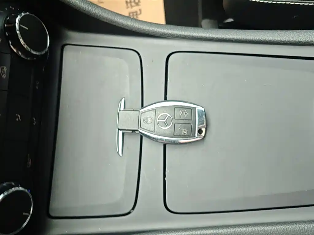 Mercedes-Benz CLA (Import) 2016 CLA 200 Sport фото 9