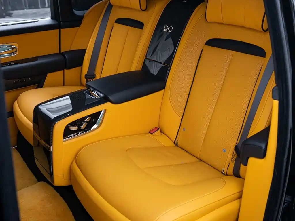 Rolls-Royce Cullinan 2023 2024 Black Badge