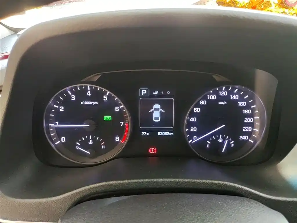 Hyundai Elantra 2016 Model 1.6L Automatic Smart Elite фото 12