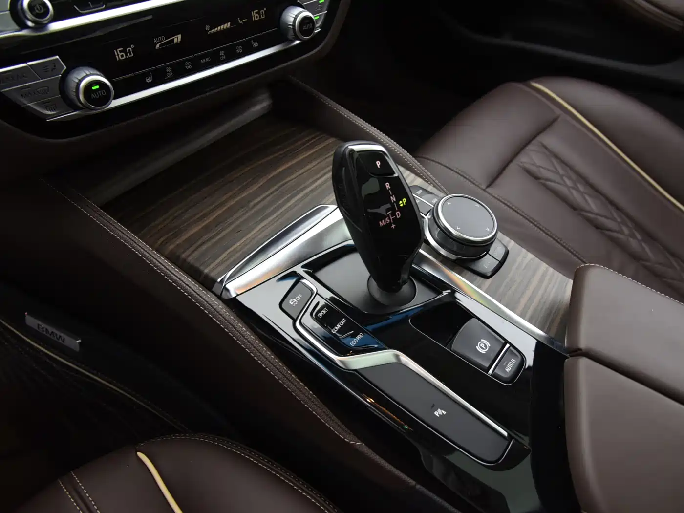 BMW 5 Series 2018 Facelift 530Li Leading Luxury Package фото 12