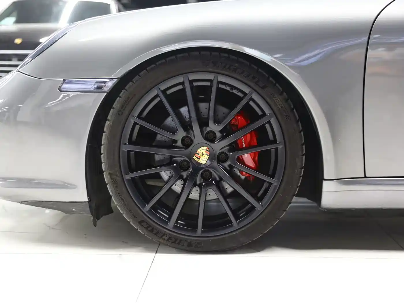 Porsche 911 2010 Carrera 3.6L фото 6