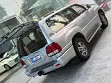 Фото 11 - Lexus LX
