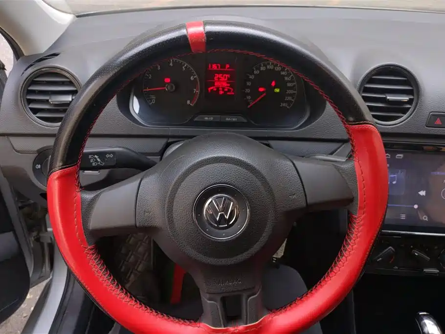 Volkswagen Jetta 2015 Value Edition 1.6L Automatic Fashion фото 15