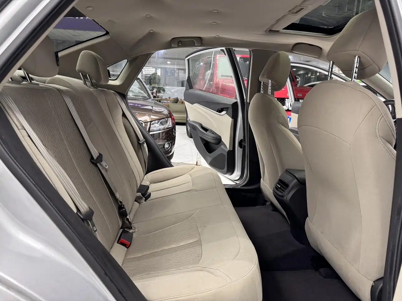 Buick Excelle 2015 15N Automatic Elite фото 12