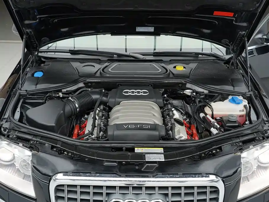 Фото 34 - Audi A8