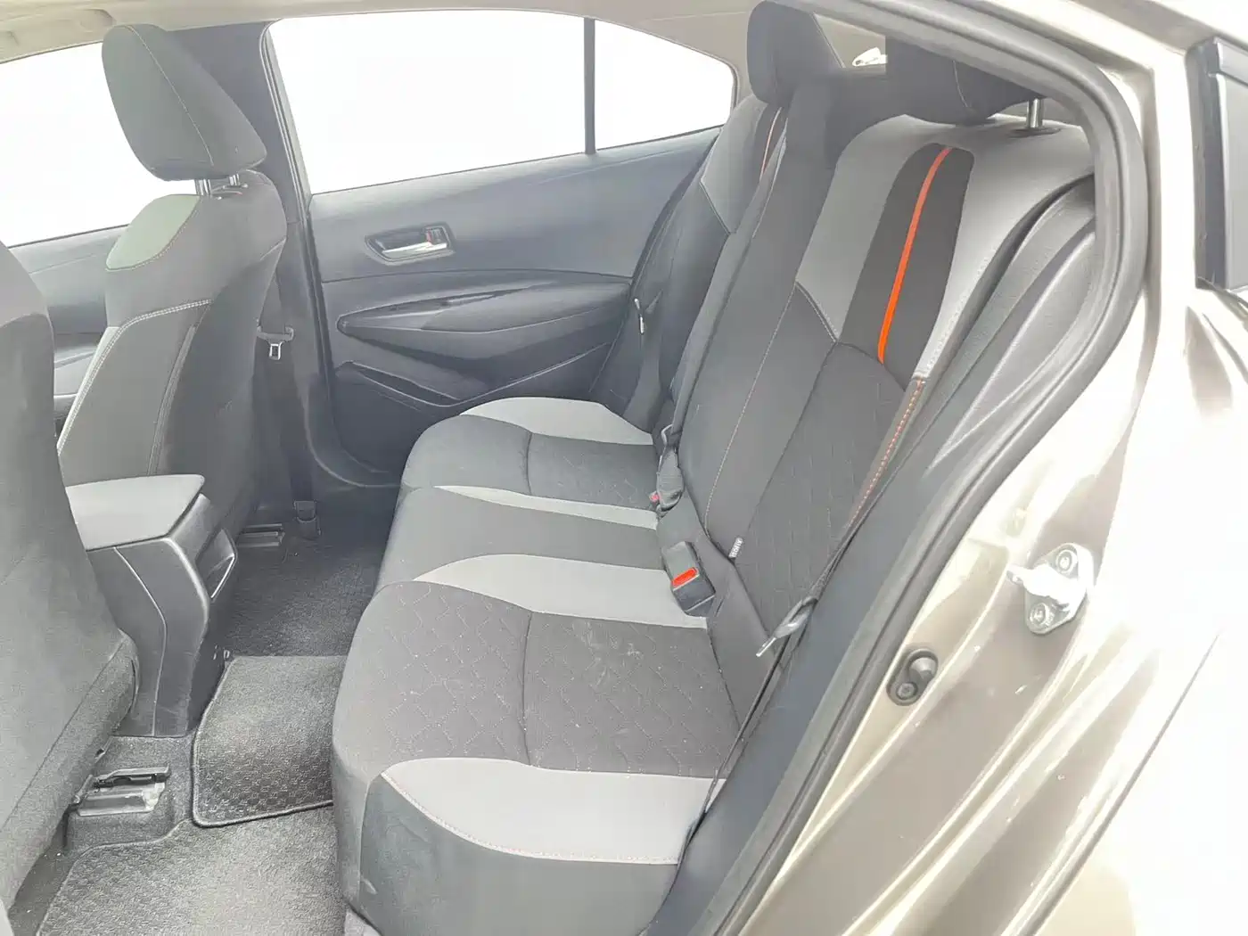 Toyota Corolla 2021 1.2T S-CVT Elite PLUS Edition фото 11