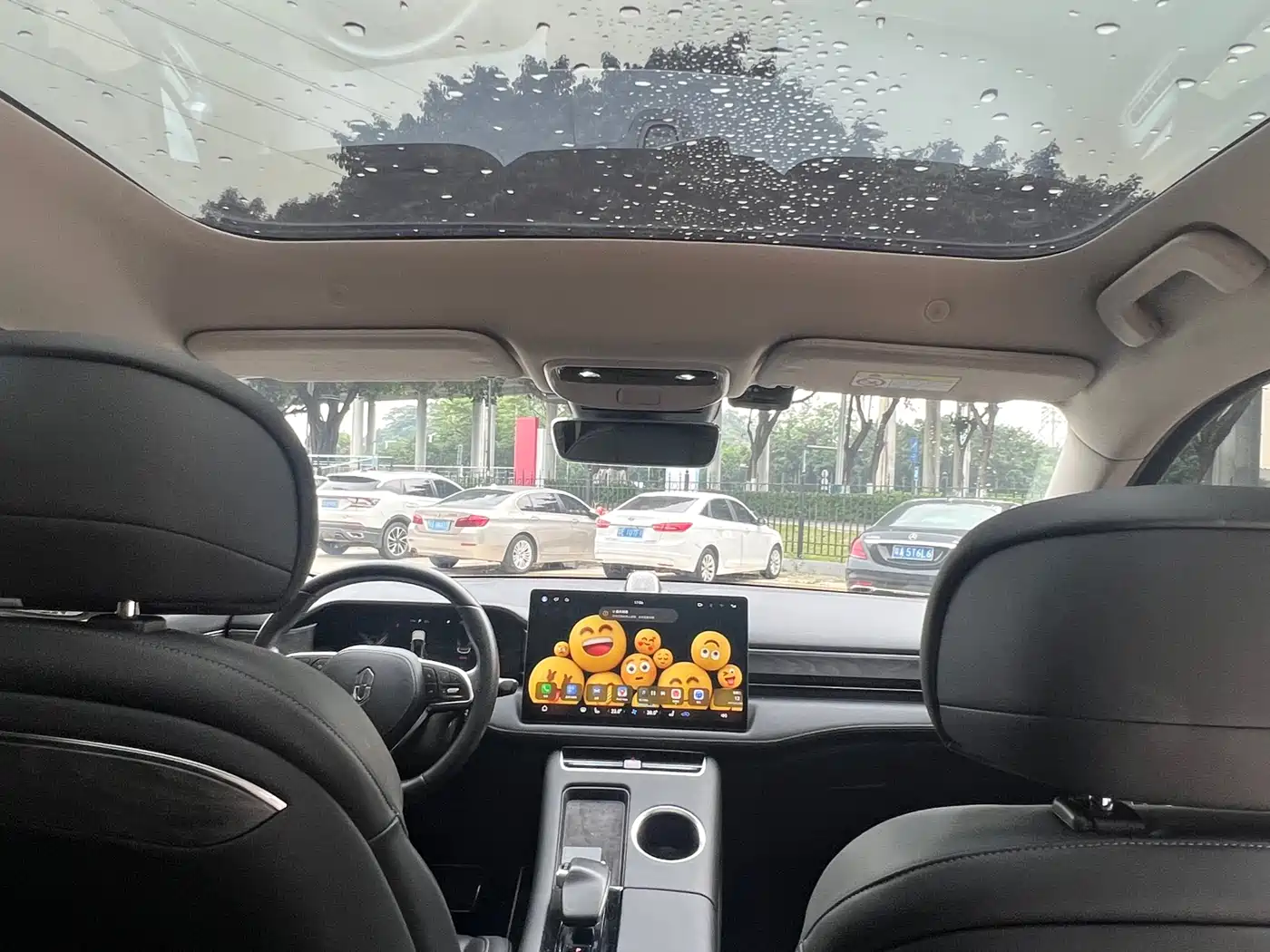 AITO Wenjie AITO M5 2022 Extended Range AWD Performance Edition фото 19