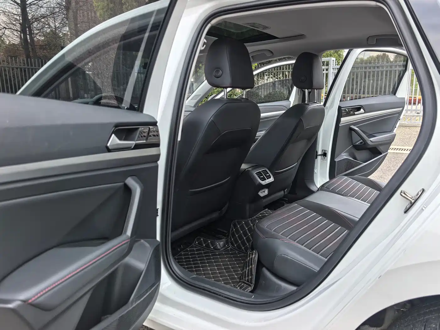 Volkswagen Lavida 2023 280TSI DSG Comfort Edition фото 5