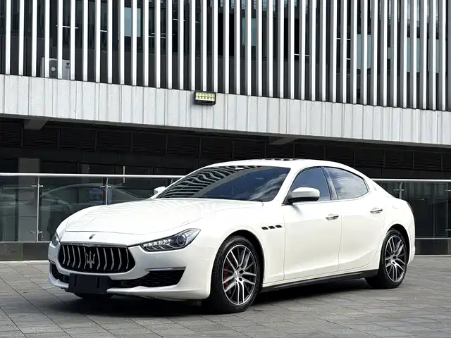 Maserati Ghibli 2019