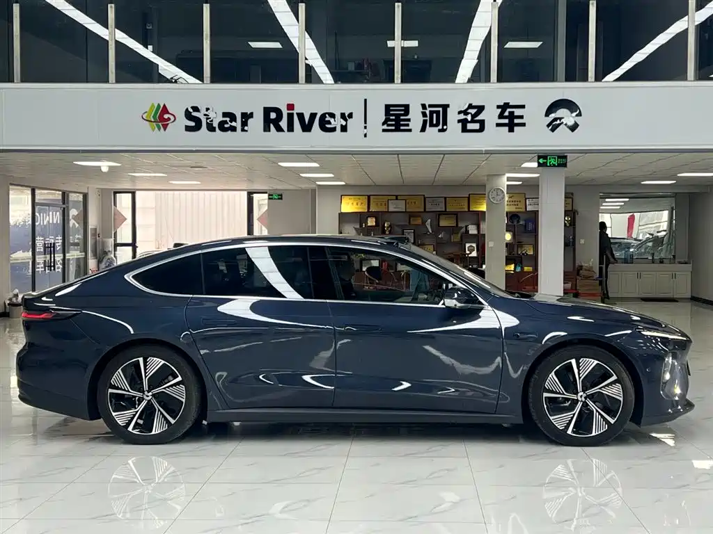 NIO ET7 2024 75kWh Executive Edition фото 4