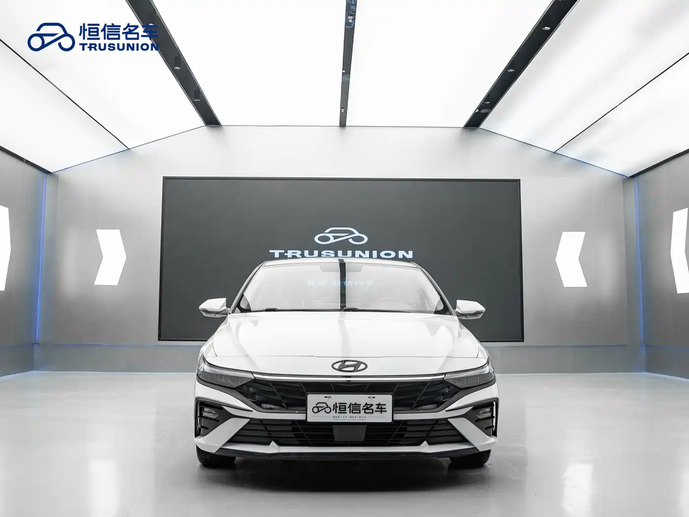 Hyundai Elantra 2023 1.5L CVT GLX Elite Edition фото 2